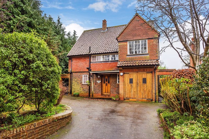 LEATHERHEAD KT22 Patrick Gardner