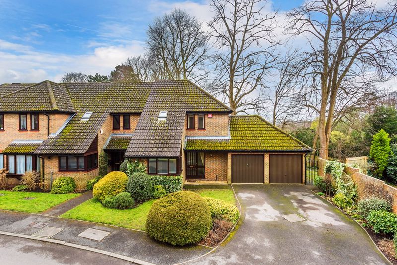 SOUTH LEATHERHEAD KT22 Patrick Gardner