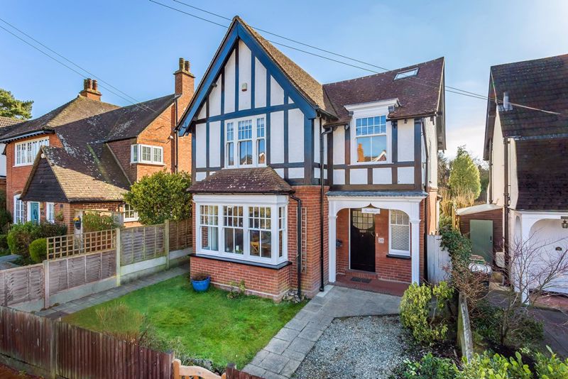 SOUTH LEATHERHEAD KT22 Patrick Gardner