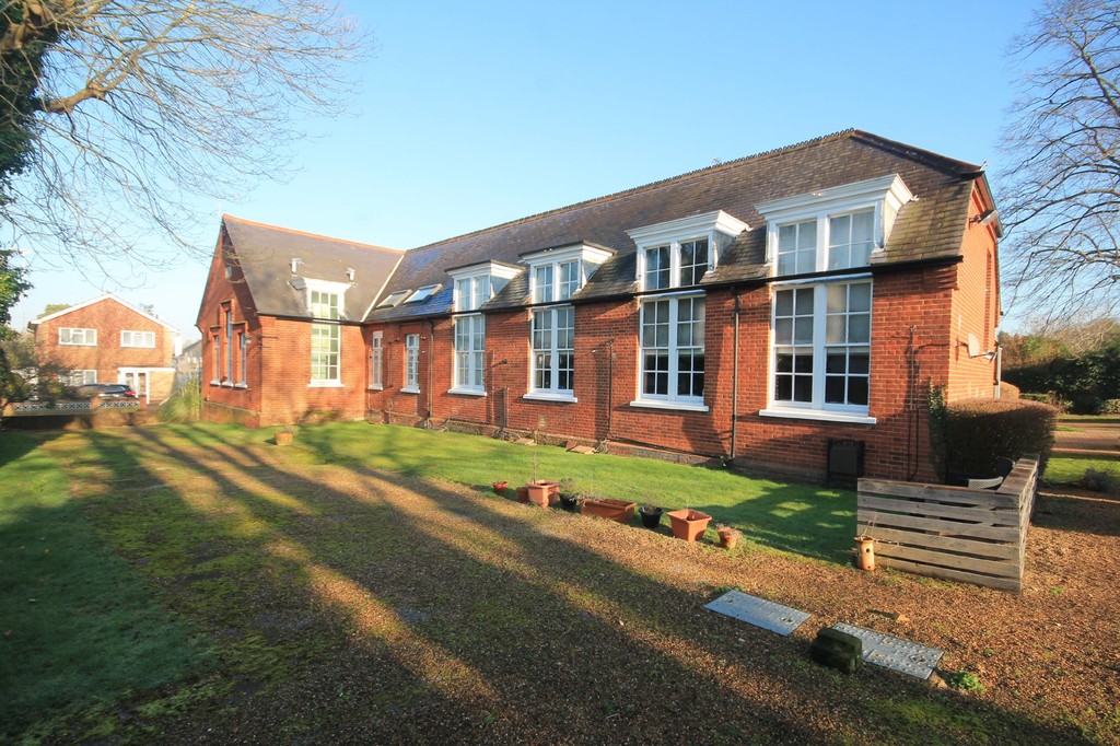 LEATHERHEAD, KT22 Patrick Gardner