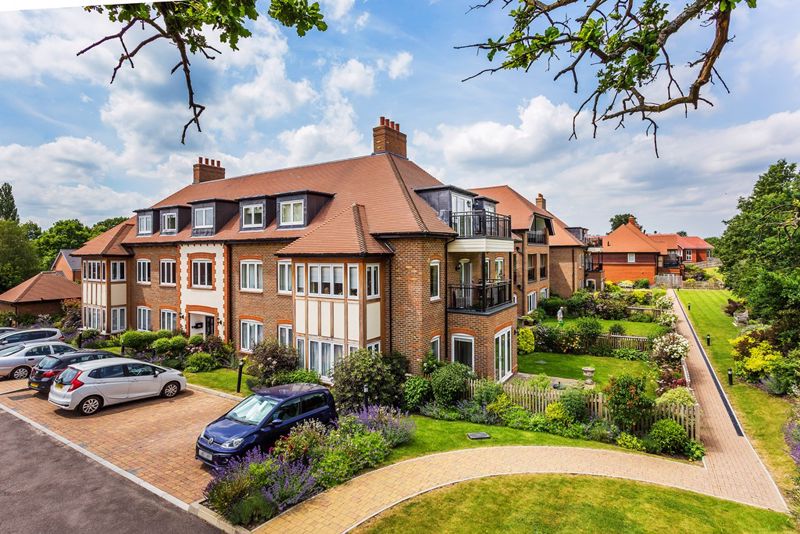 LEATHERHEAD KT22 Patrick Gardner