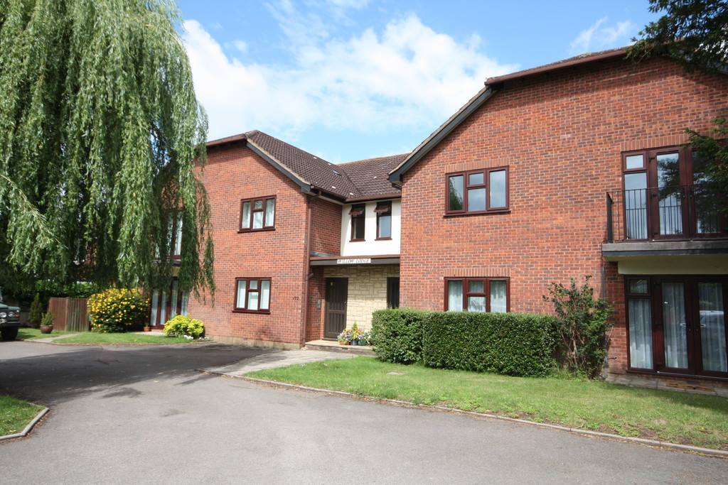 BARNETT WOOD LANE, ASHTEAD, KT21