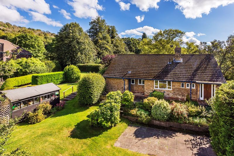 MICKLEHAM, RH5 | Patrick Gardner