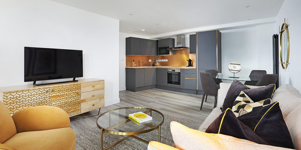 Patrick Gardner Kelsey Apartments-living room