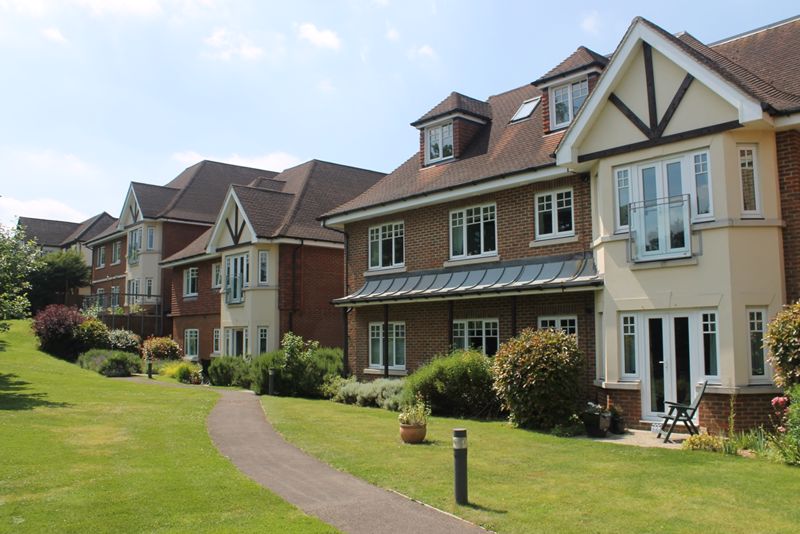 FETCHAM, KT22 Patrick Gardner