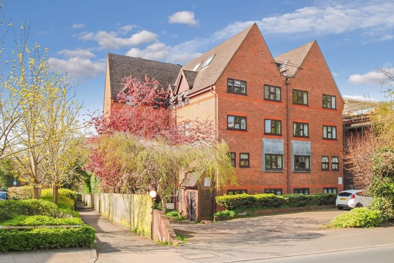 LEATHERHEAD, KT22 Patrick Gardner