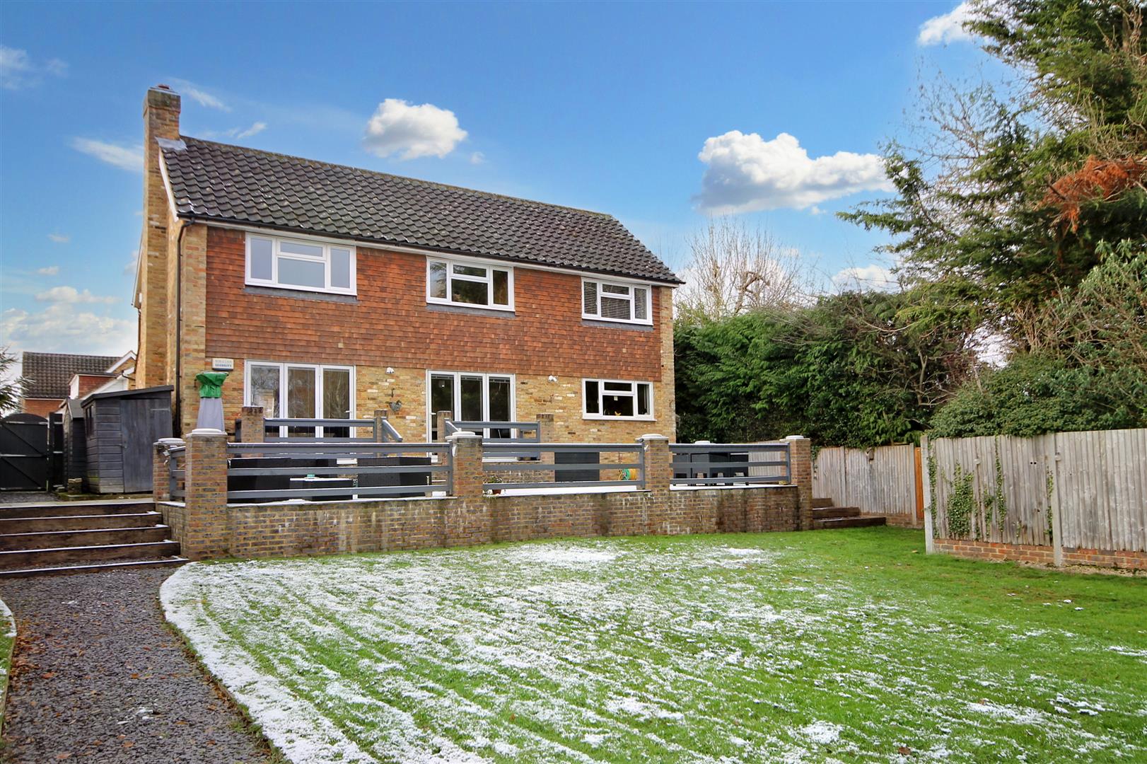 FIFE WAY, GREAT BOOKHAM, KT23 Patrick Gardner