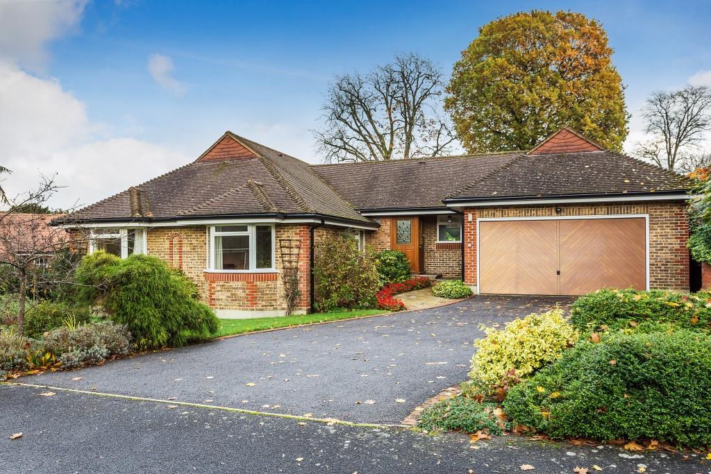 POINTERS HILL, WESTCOTT, RH4