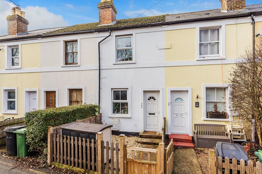 KINGSTON ROAD, LEATHERHEAD, KT22