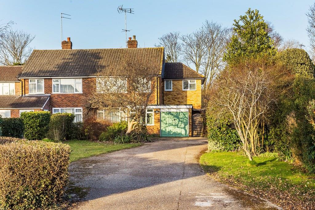 CANNON WAY, FETCHAM, KT22