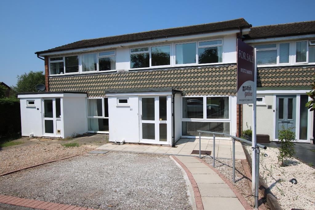OSWALD CLOSE, FETCHAM, KT22
