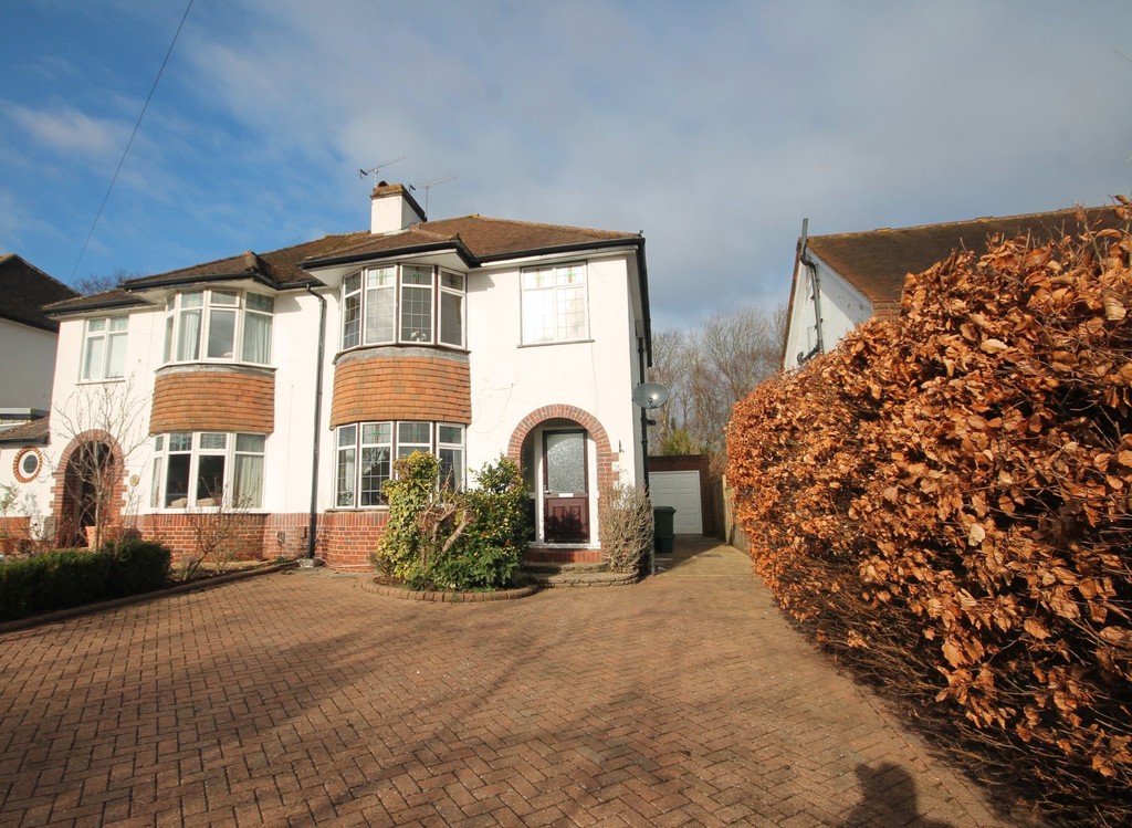 LEATHERHEAD KT22