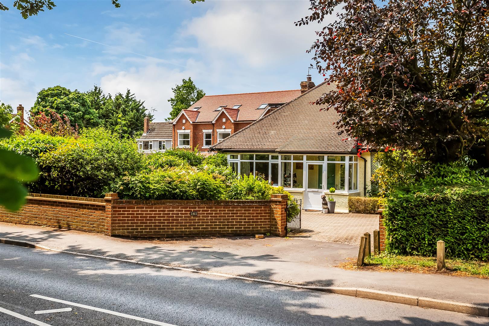 WOOD LANE, ASHTEAD, KT21 Patrick Gardner