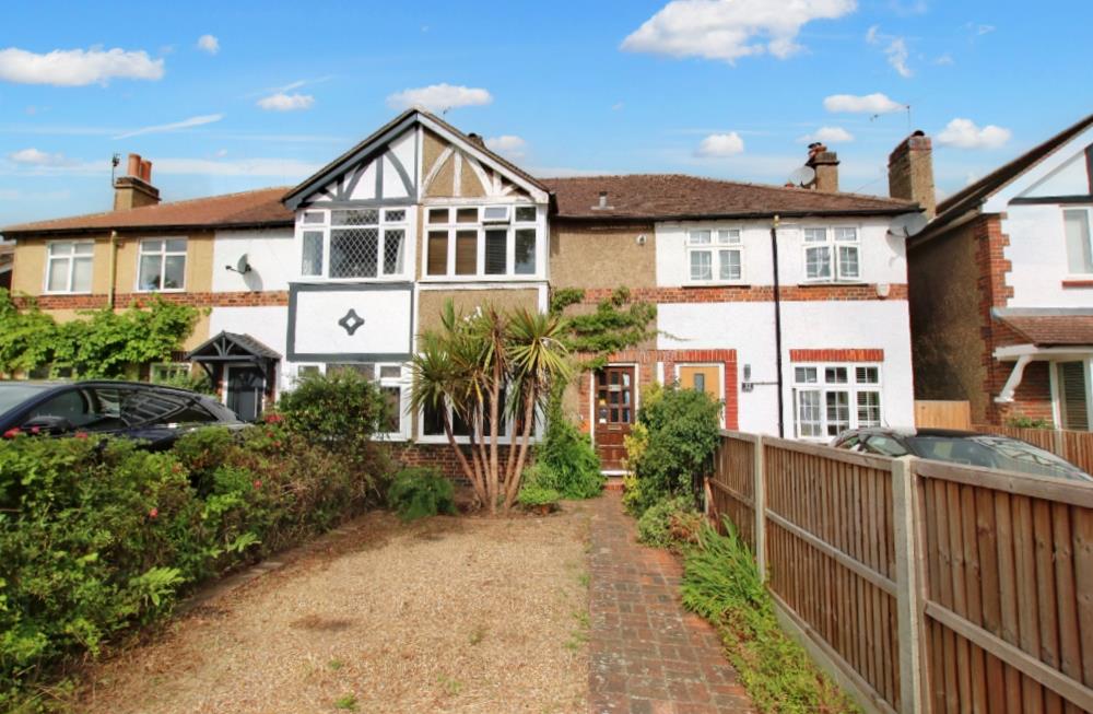 WARENNE ROAD, FETCHAM, KT22