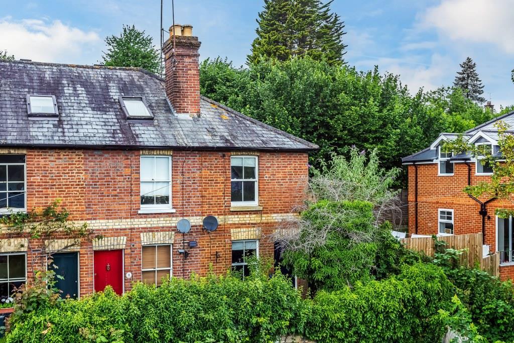 HARROWGATE GARDENS, DORKING, RH4 Patrick Gardner