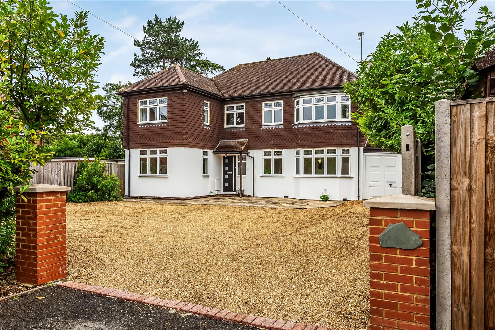 WOODFIELD LANE, ASHTEAD, KT21 Patrick Gardner