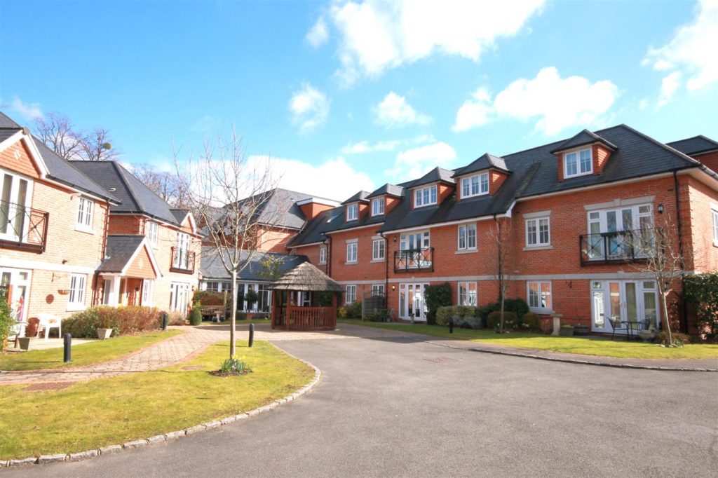 WARREN COURT, ASHTEAD, KT21