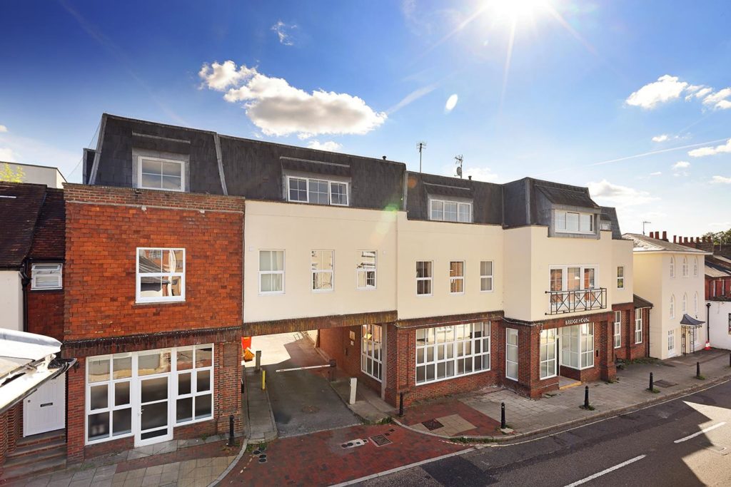 BRIDGE STREET, LEATHERHEAD KT22