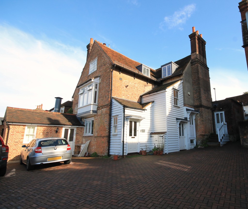 SOUTH STREET, DORKING, RH4