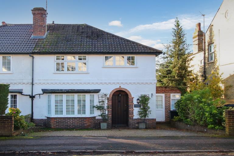BELMONT ROAD, LEATHERHEAD, KT22