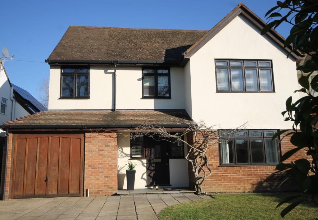 KENNEL LANE, FETCHAM, KT22