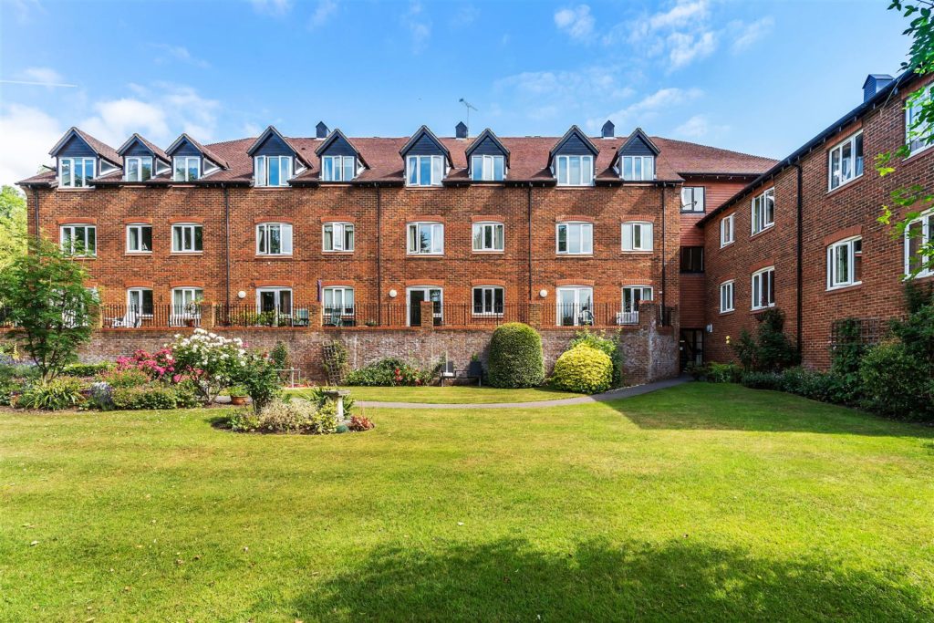 HOLLY COURT, LEATHERHEAD, KT22