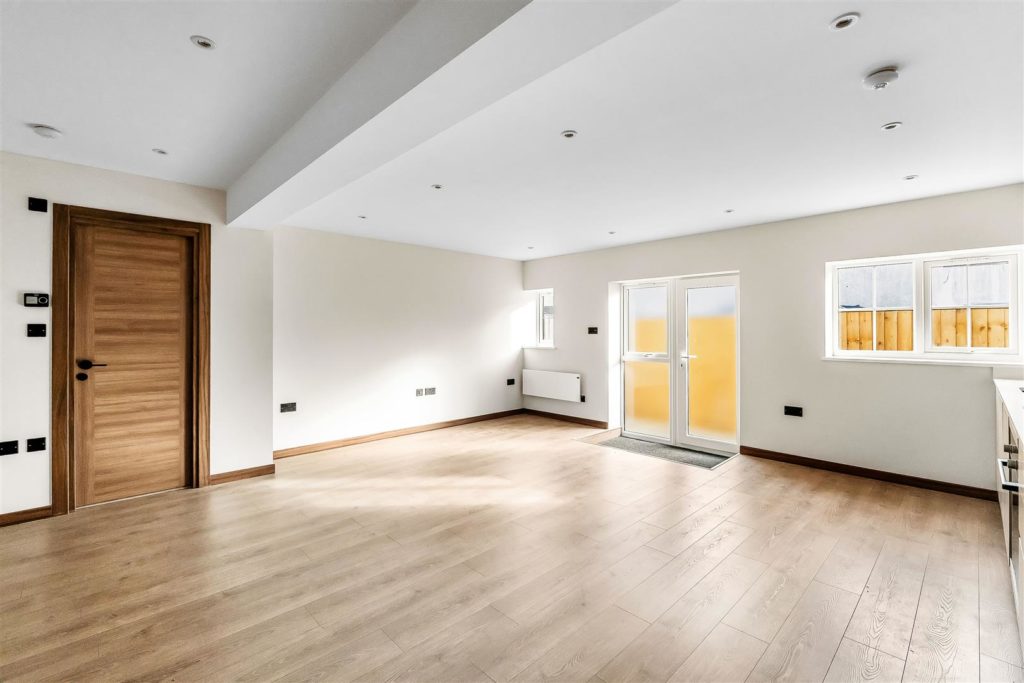 BRIDGE HOUSE, LEATHERHEAD, KT22