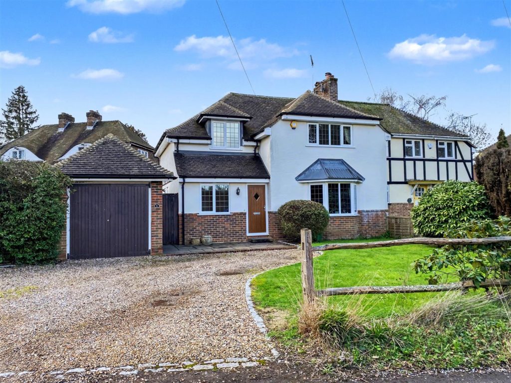 WATER LANE, LITTLE BOOKHAM, KT23