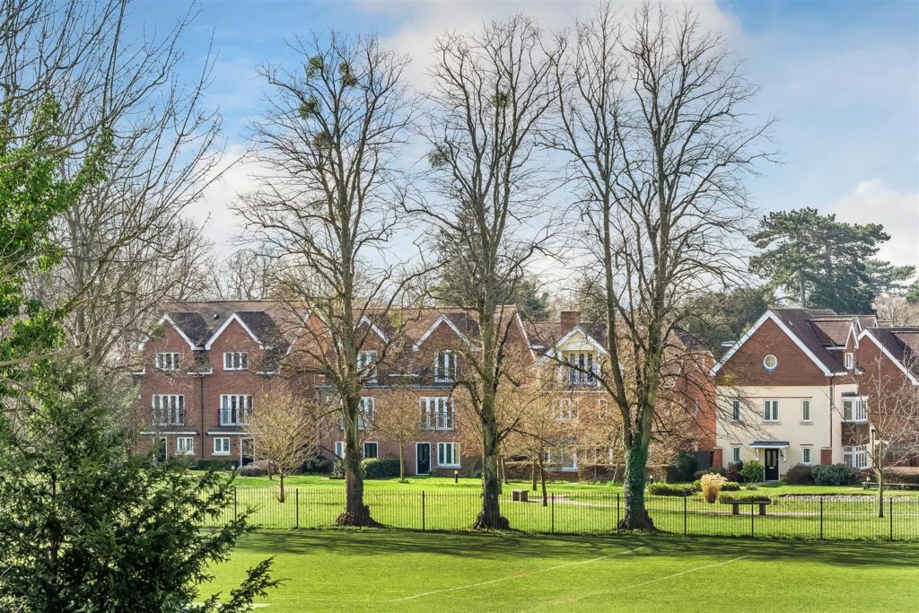 MULBERRY WAY, ASHTEAD, KT21