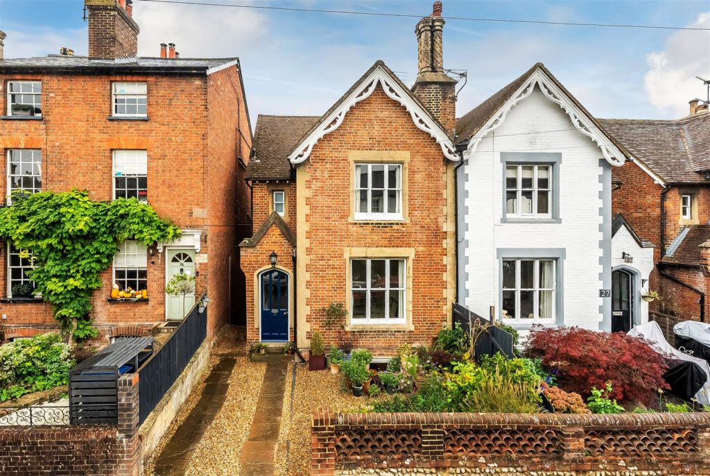 HOWARD ROAD, DORKING, RH4