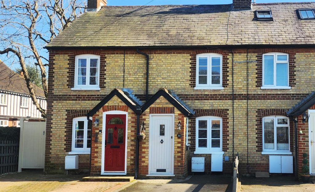 MIDDLE STREET, BROCKHAM, RH3