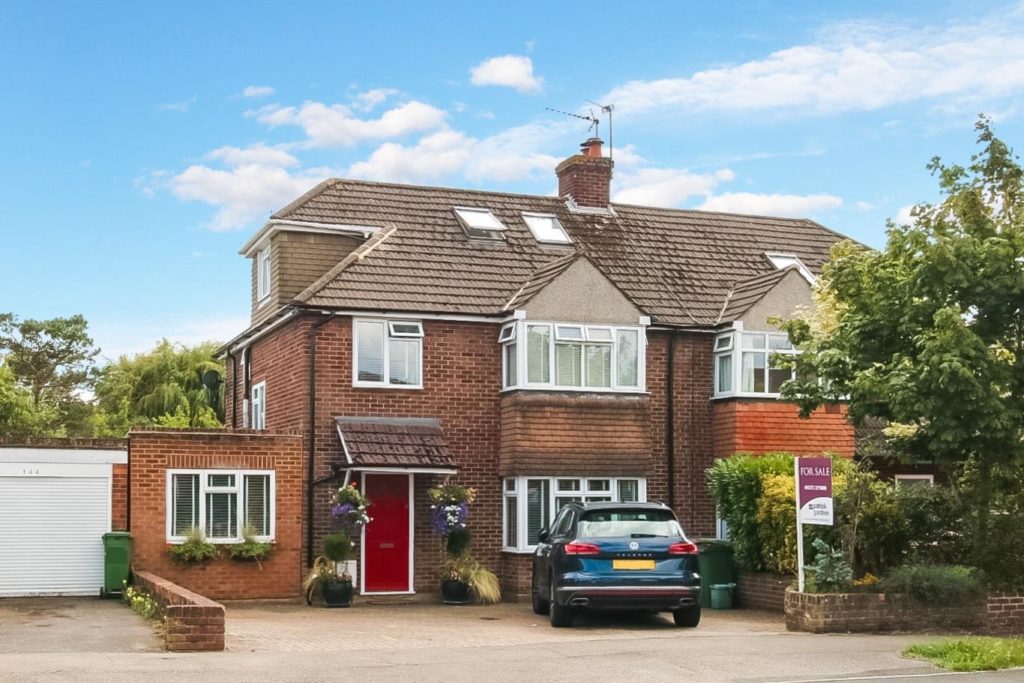 CRADDOCKS AVENUE, ASHTEAD, KT21