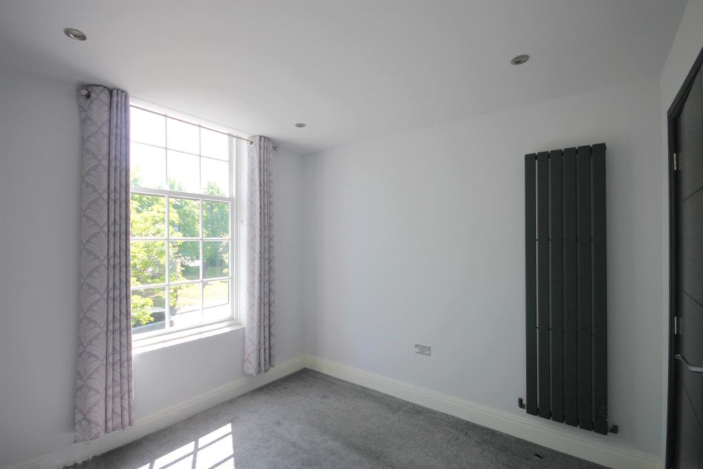 HIGH STREET, ESHER, KT10