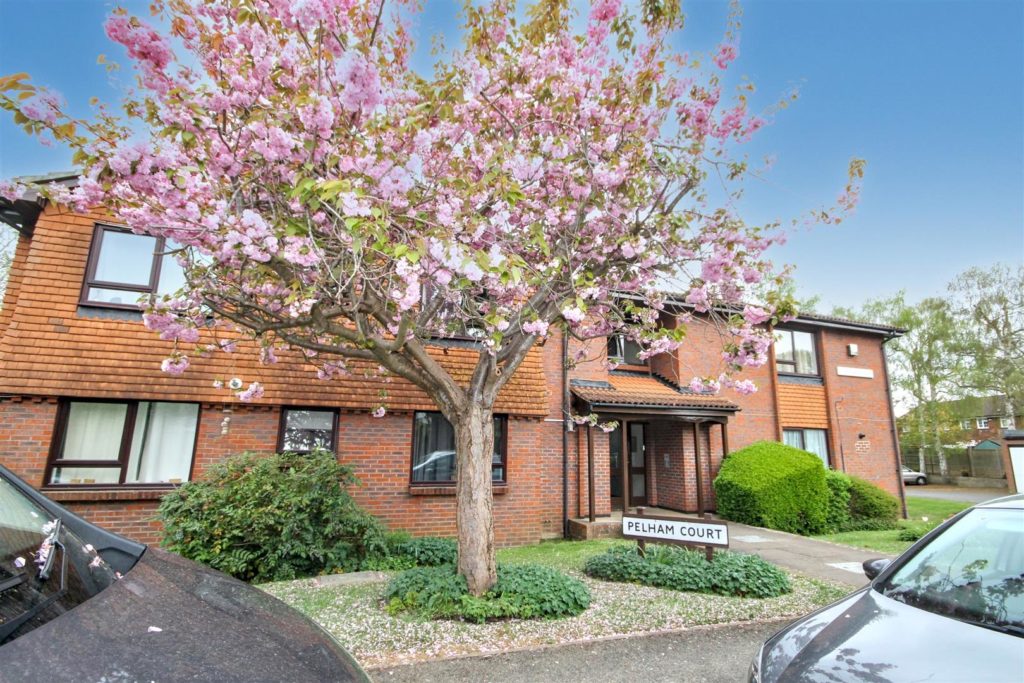 Pelham Way, Bookham