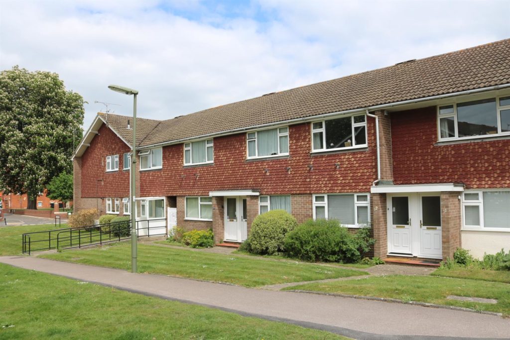 WINDFIELD, LEATHERHEAD, KT22
