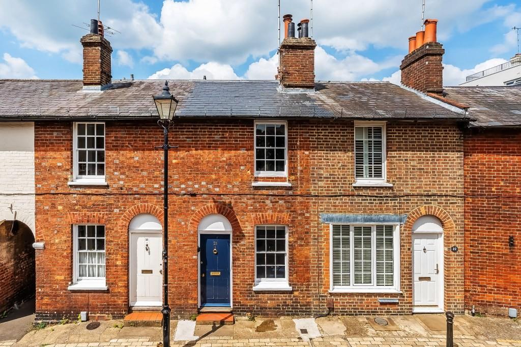 CHURCH STREET, DORKING, RH4