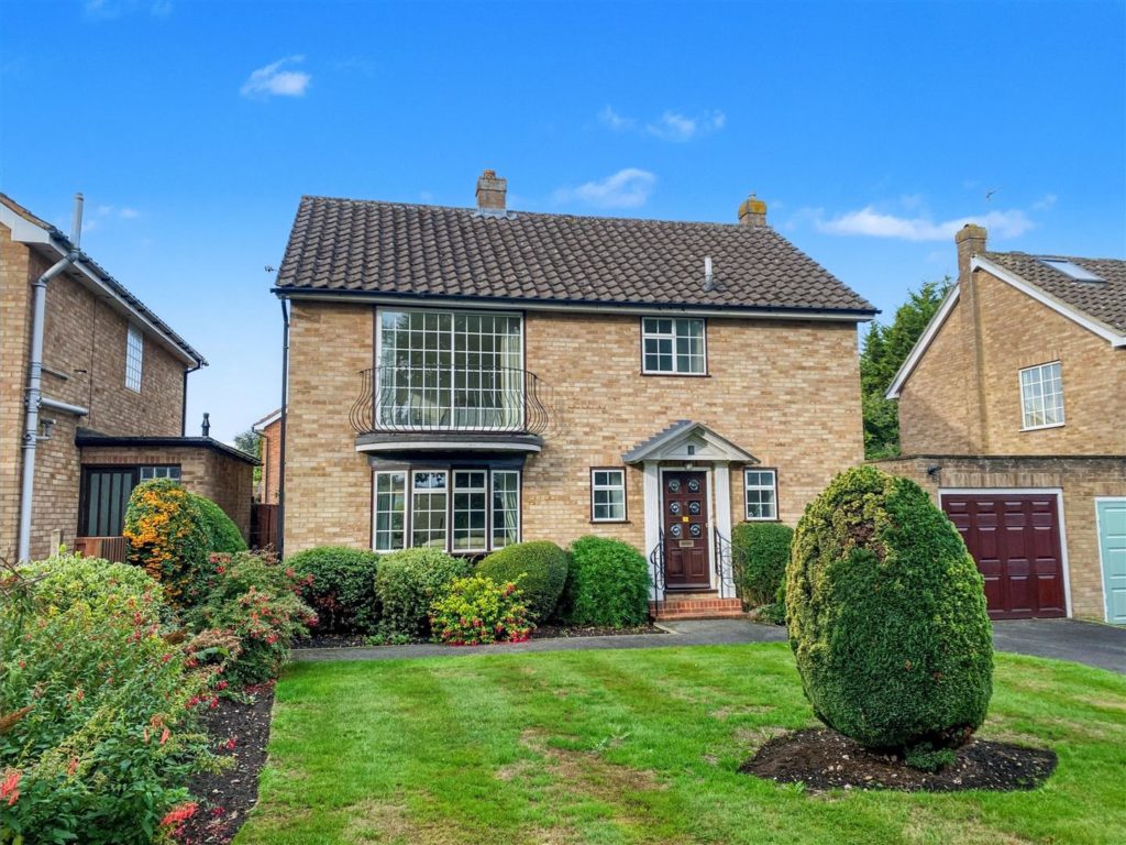 NORBURY WAY, GREAT BOOKHAM, KT23