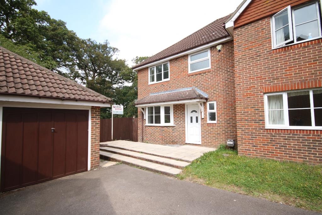 FALCONWOOD, LEATHERHEAD, KT22