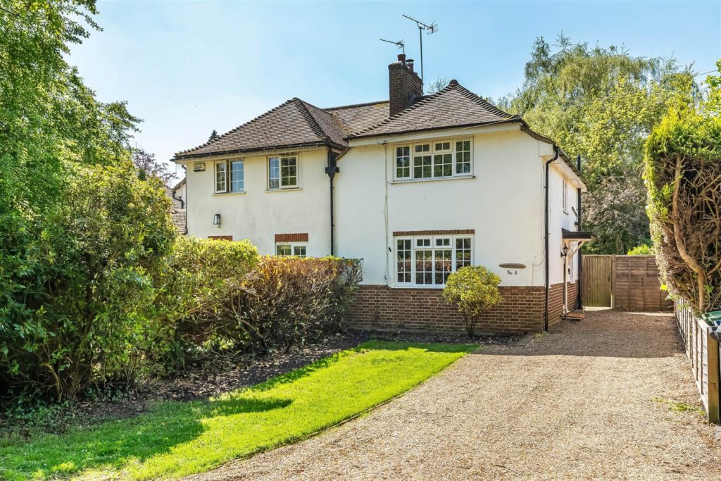WATER LANE, LITTLE BOOKHAM, KT23