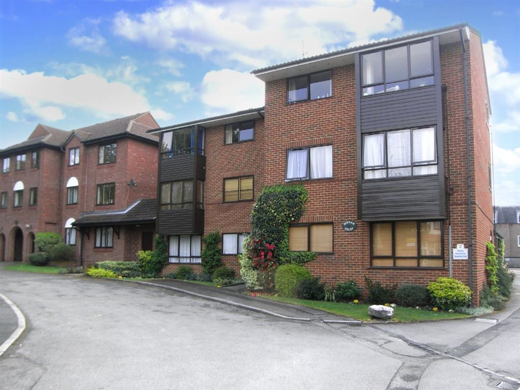 BELMONT ROAD, LEATHERHEAD, KT22