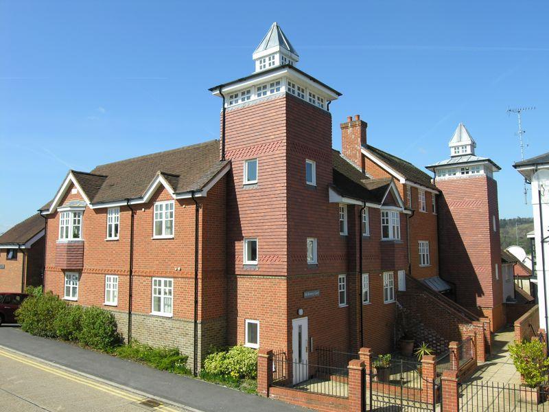 OLD BREWERY COURT, DORKING, RH4