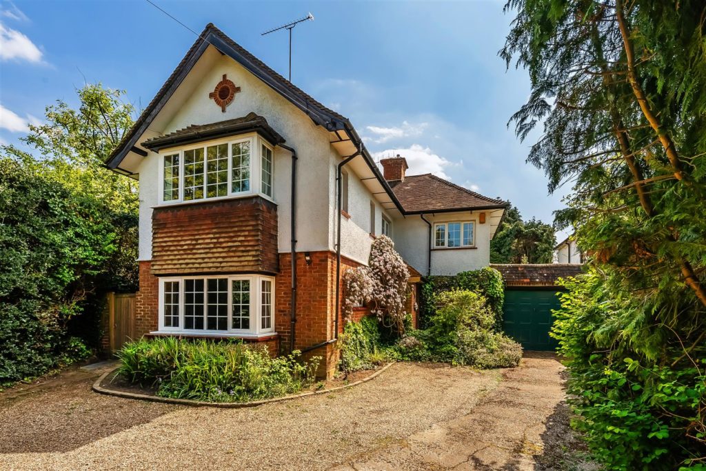 OTTWAYS LANE ASHTEAD, KT21