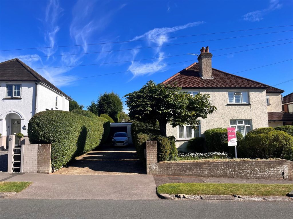 DAWNAY ROAD, GREAT BOOKHAM, KT23