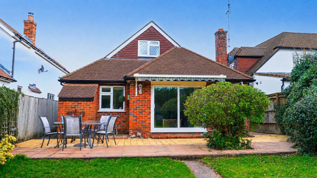 WEST FARM CLOSE, ASHTEAD, KT21
