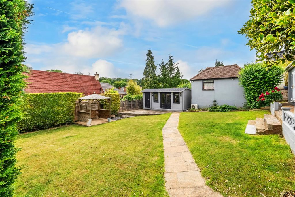 GROSVENOR ROAD, EPSOM, KT18