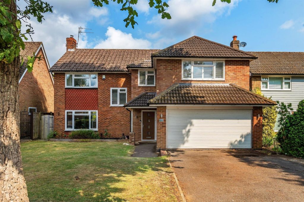 DURLESTON PARK DRIVE, BOOKHAM KT23