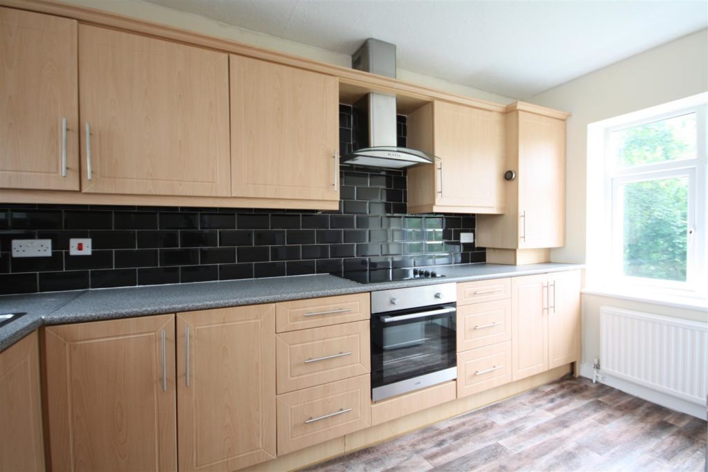 LOWER ROAD, FETCHAM, KT22
