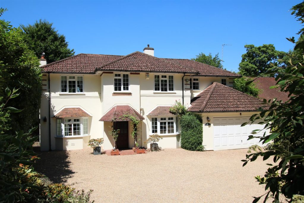 HAWKS HILL, FETCHAM, KT22