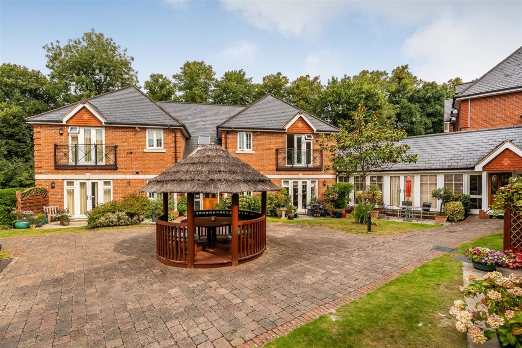 WARREN COURT, ASHFIELD CLOSE, KT21