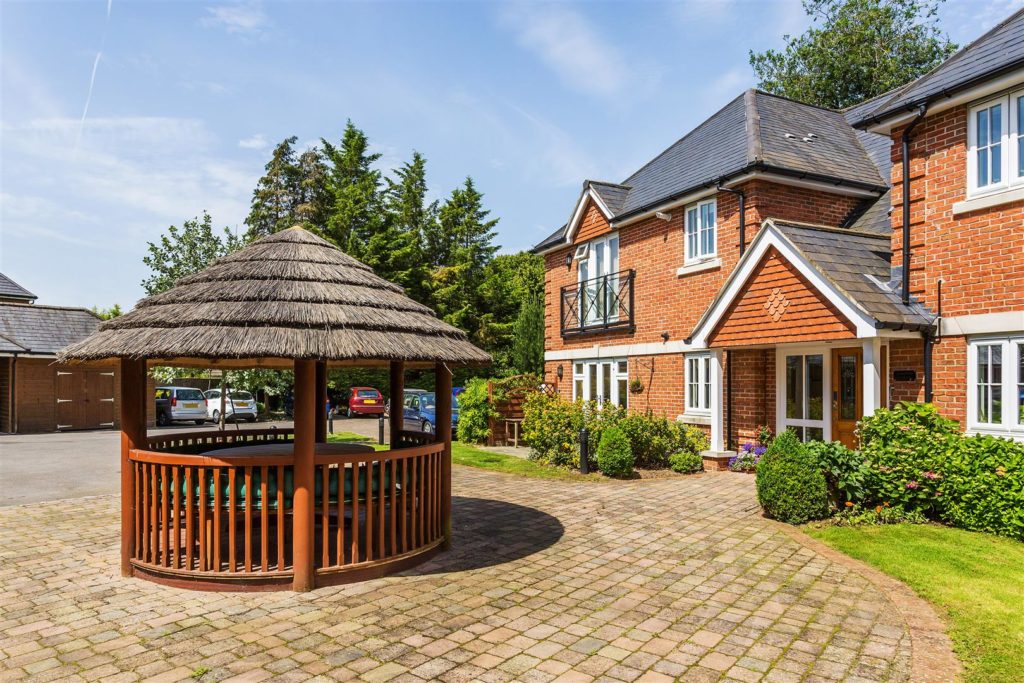 WARREN COURT, ASHFIELD CLOSE, KT21